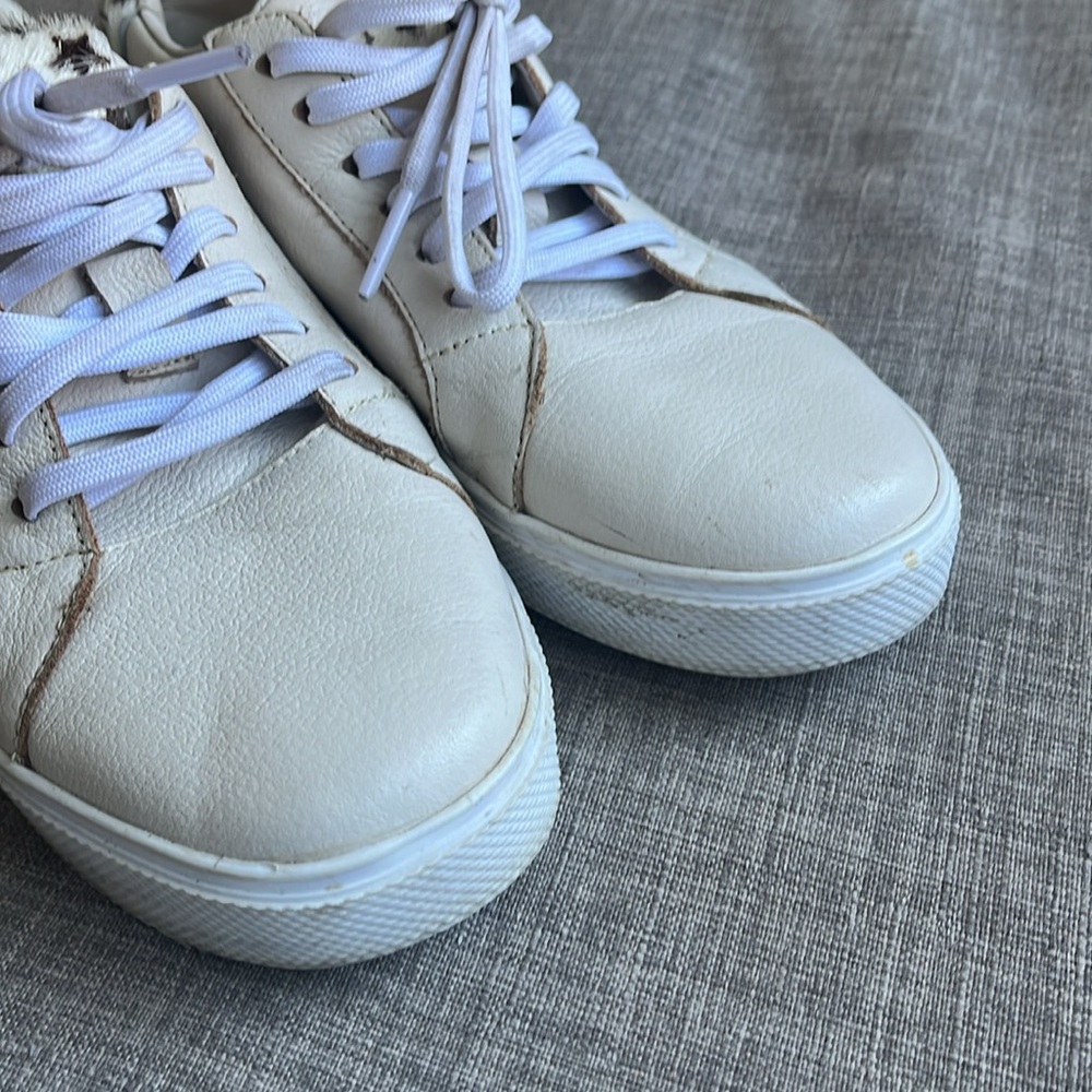 Kannas White Leather & Fur Shoes with Stars Size 7 - Picture 3 of 8